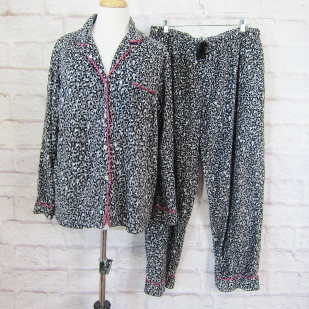 DKNY Womens Leopard Print Fleece Pajama Set size XL